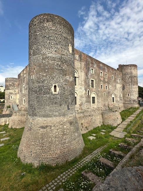 Castello Ursino — Italy castle