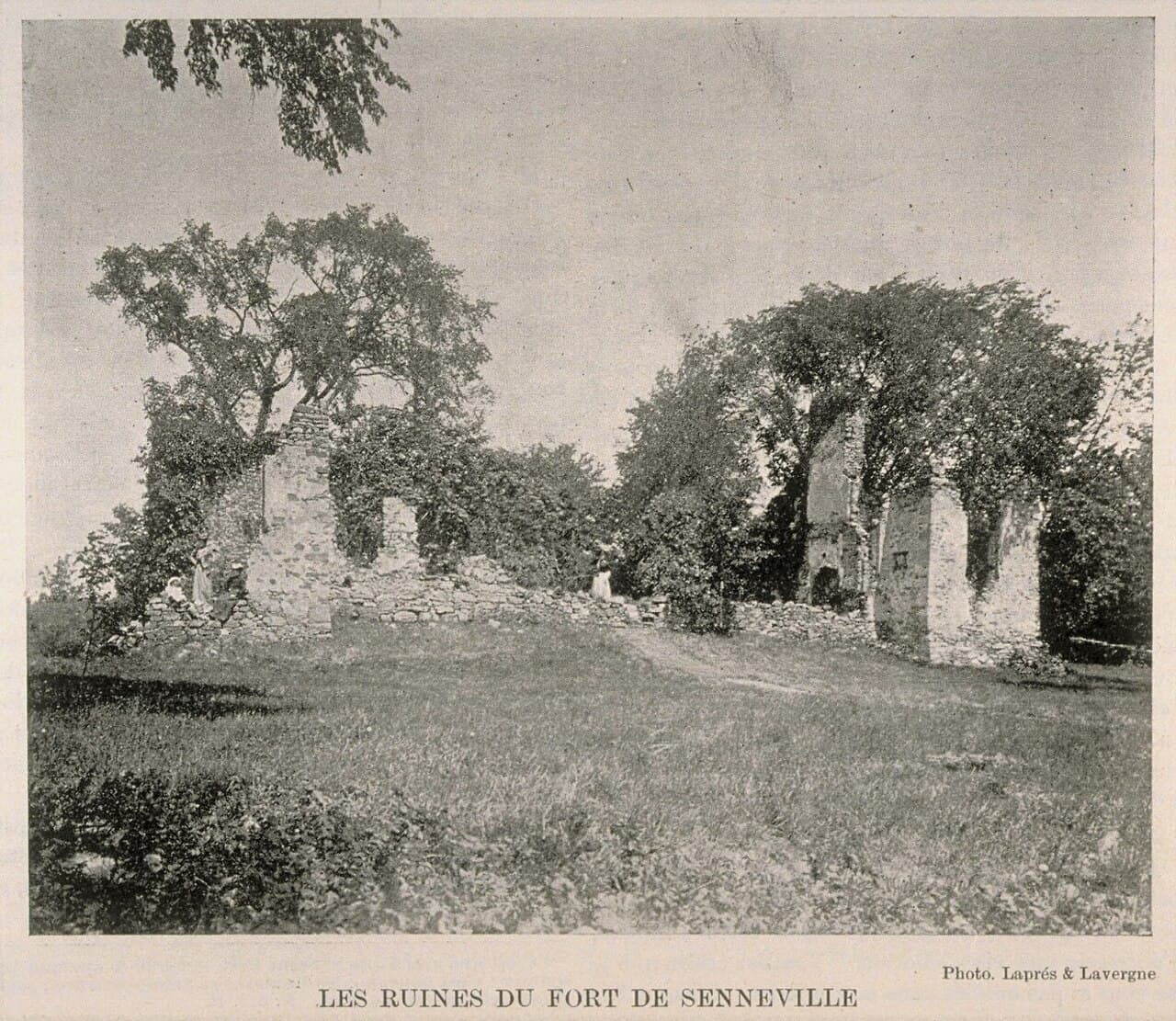 Fort Senneville — Canada castle