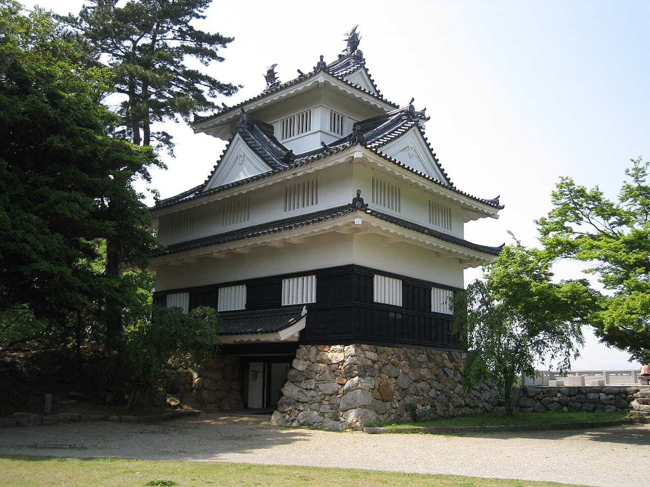 Yoshida Castle — Japan castle