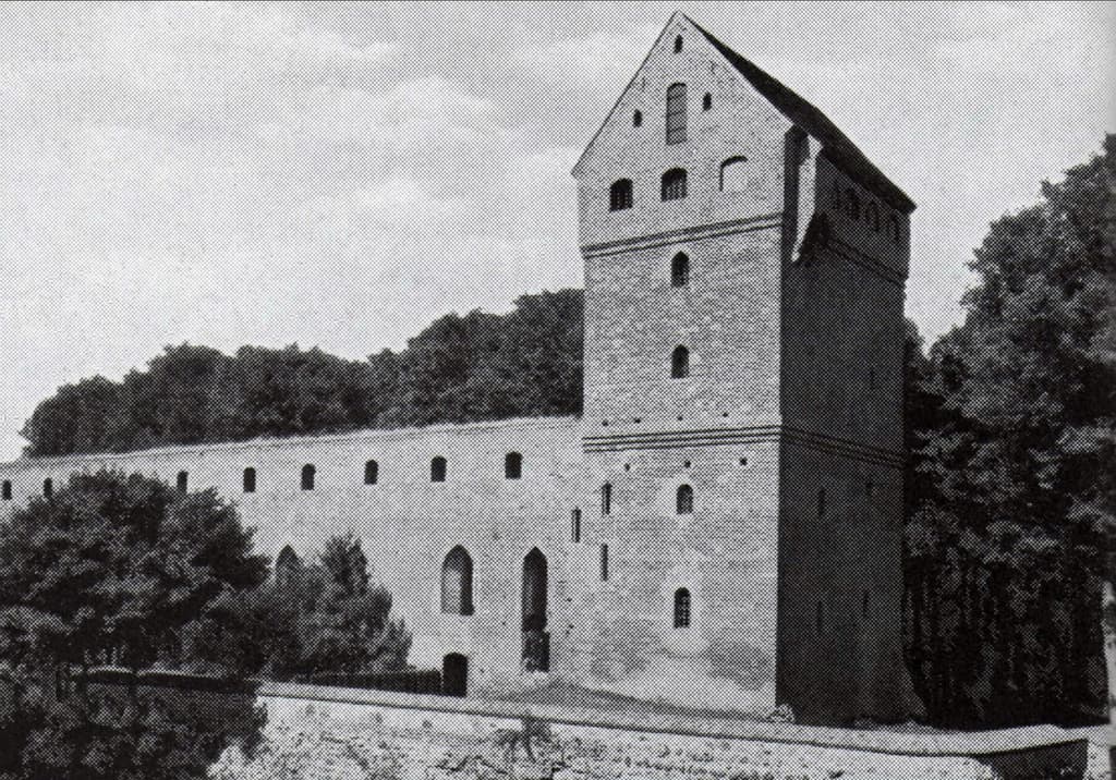 Balga Castle Ruins — Russia castle