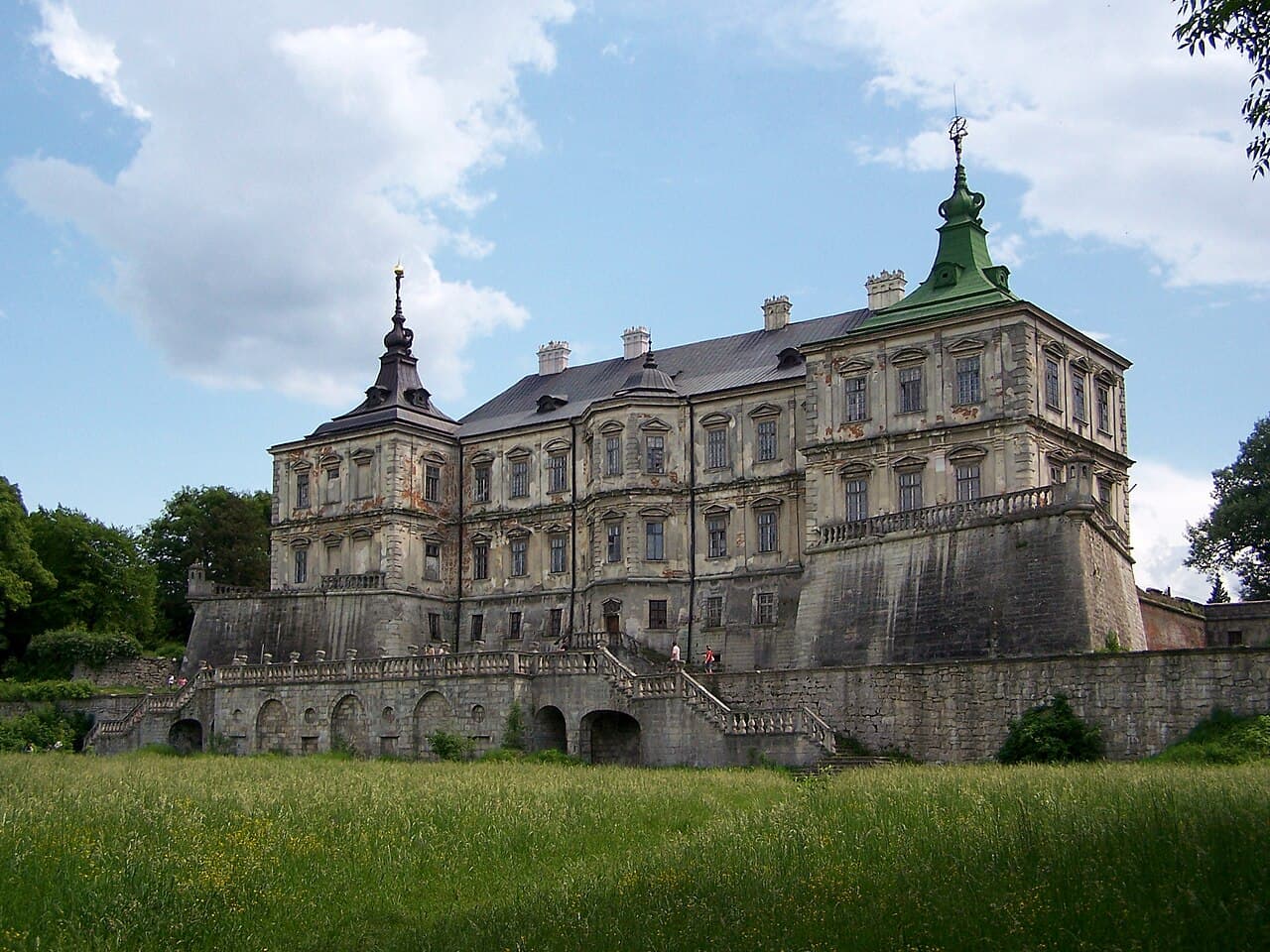 Pidhirtsi Castle — Ukraine castle