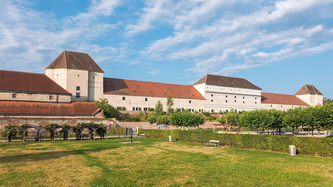 Neugebäude Palace — Austria castle