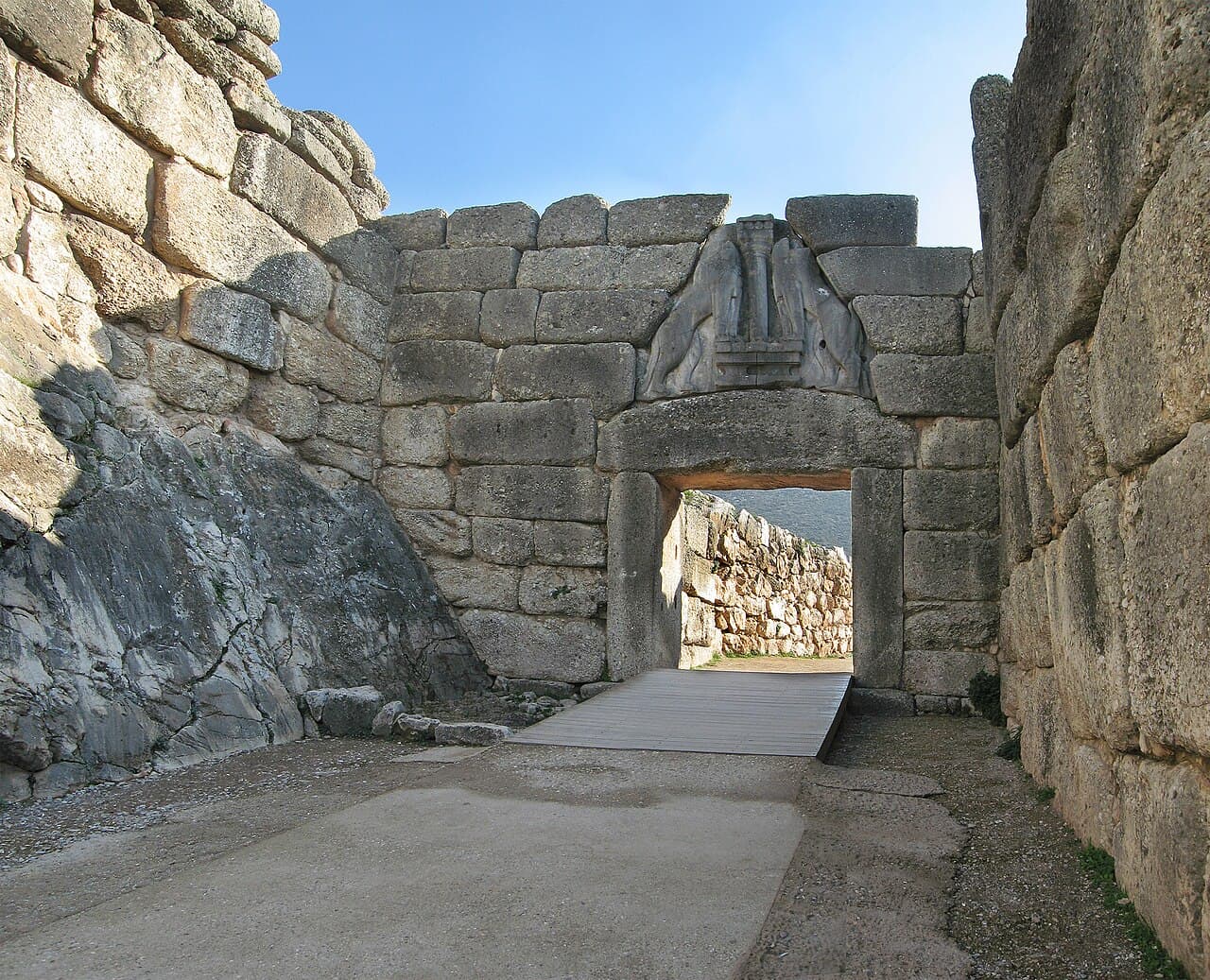 Lion Gate — Greece castle