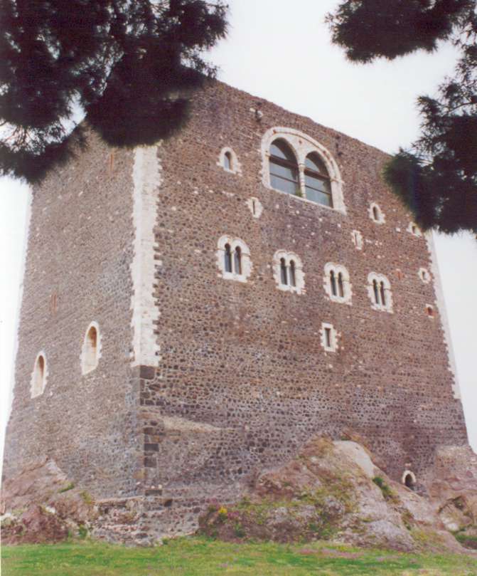 Paternò Castle — Italy castle