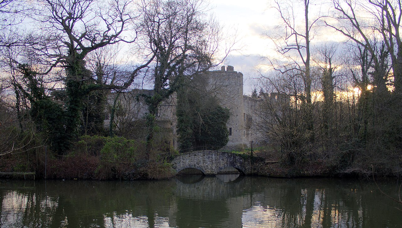Allington Castle — United Kingdom of Great Britain and Northern Ireland castle