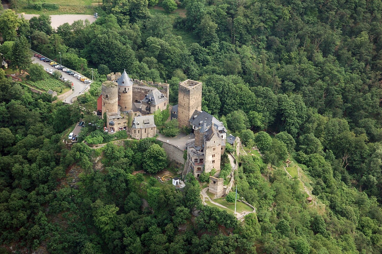 Schonburg — Germany castle