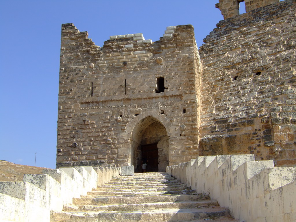 Shayzar Castle — Syrian Arab Republic castle