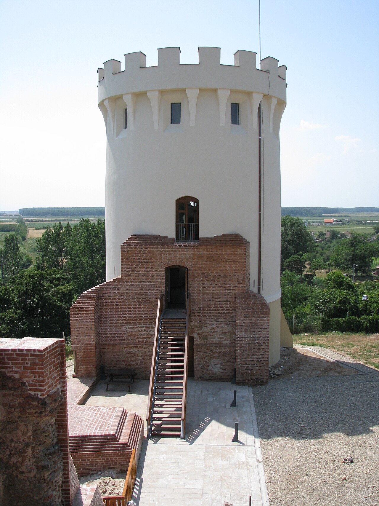 Ardud fortress — Romania castle
