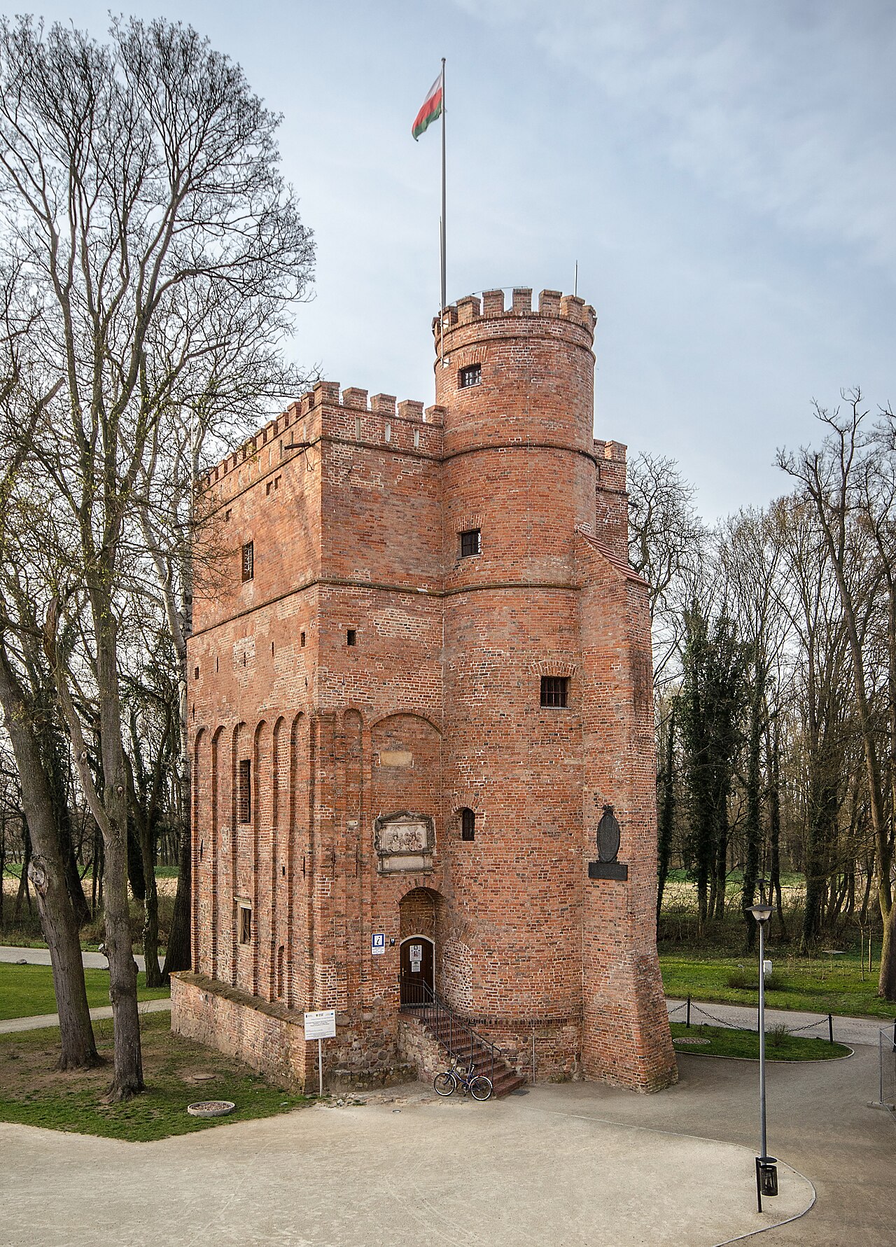 Żmigród — Poland castle