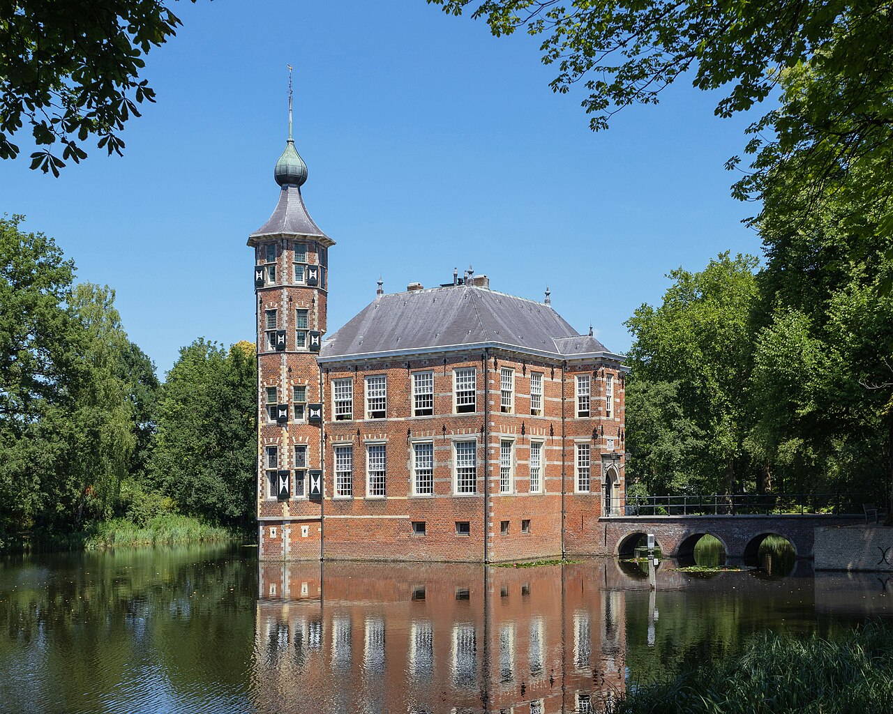 Bouvigne Castle — Netherlands castle