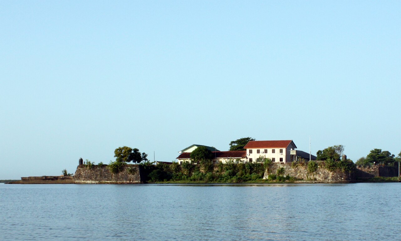 Batticaloa Fort — Sri Lanka castle