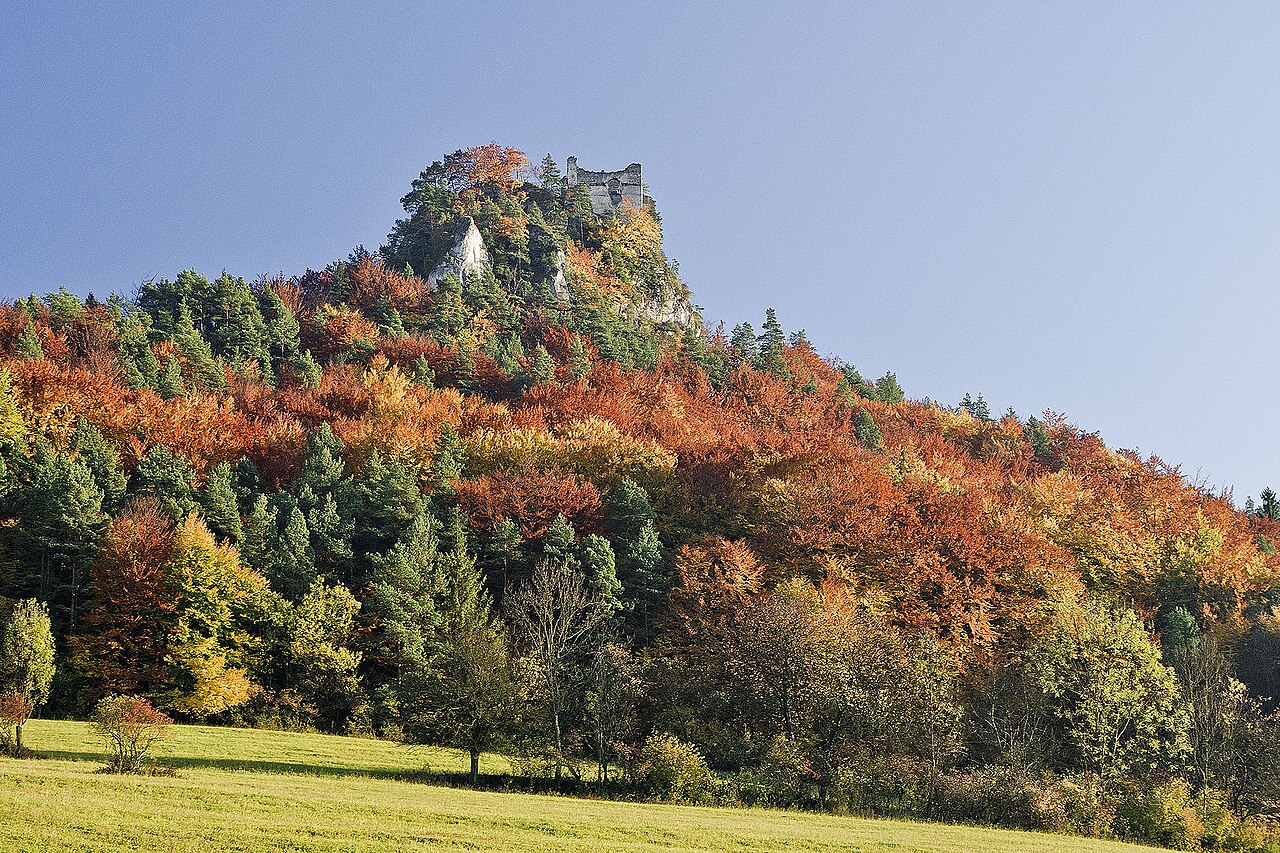 Hričov Castle — Slovakia castle