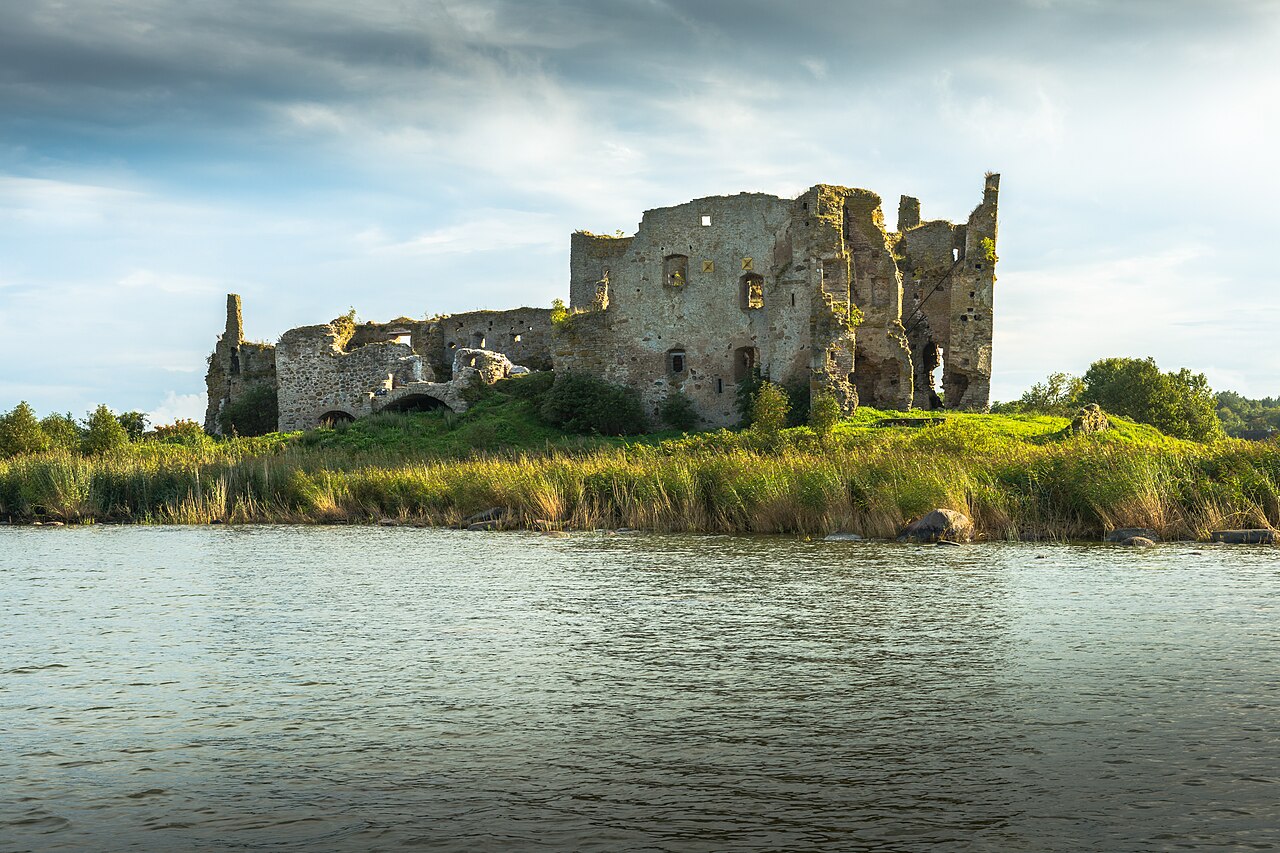 Toolse Castle — Estonia castle