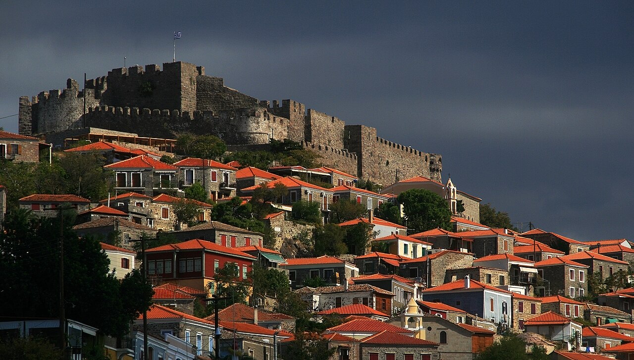 Mithymna Castle — Greece castle