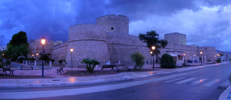 Manfredonia Castle — Italy castle