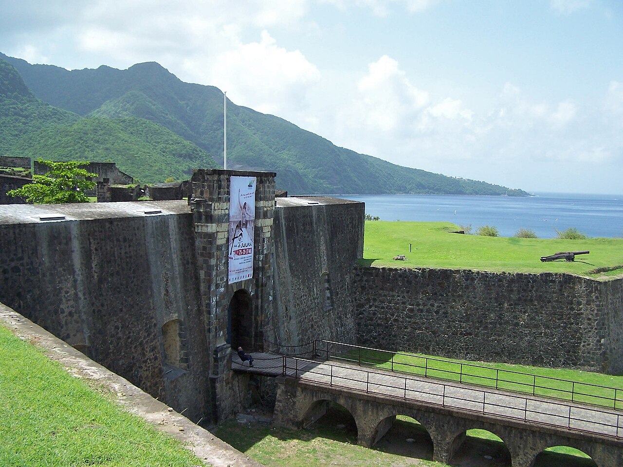 Fort Delgrès — France castle
