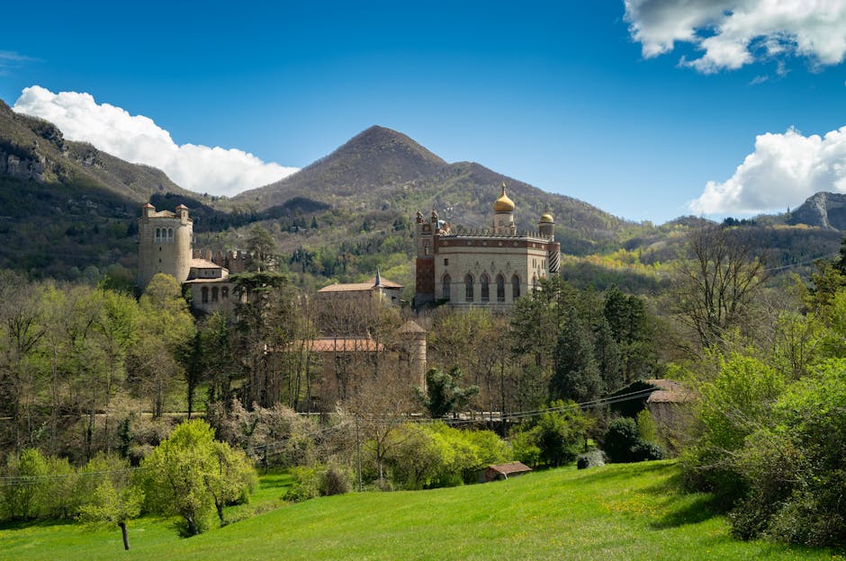 Rocchetta Mattei — Italy castle