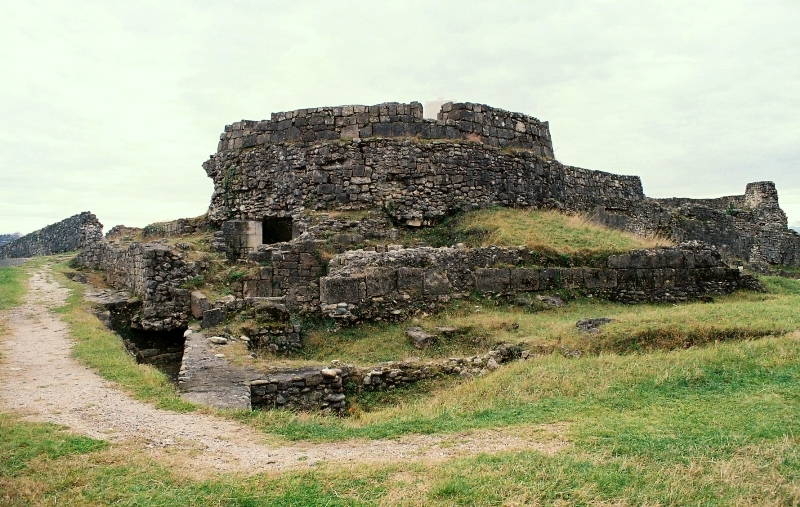 Uqimerioni Fortress — Georgia castle