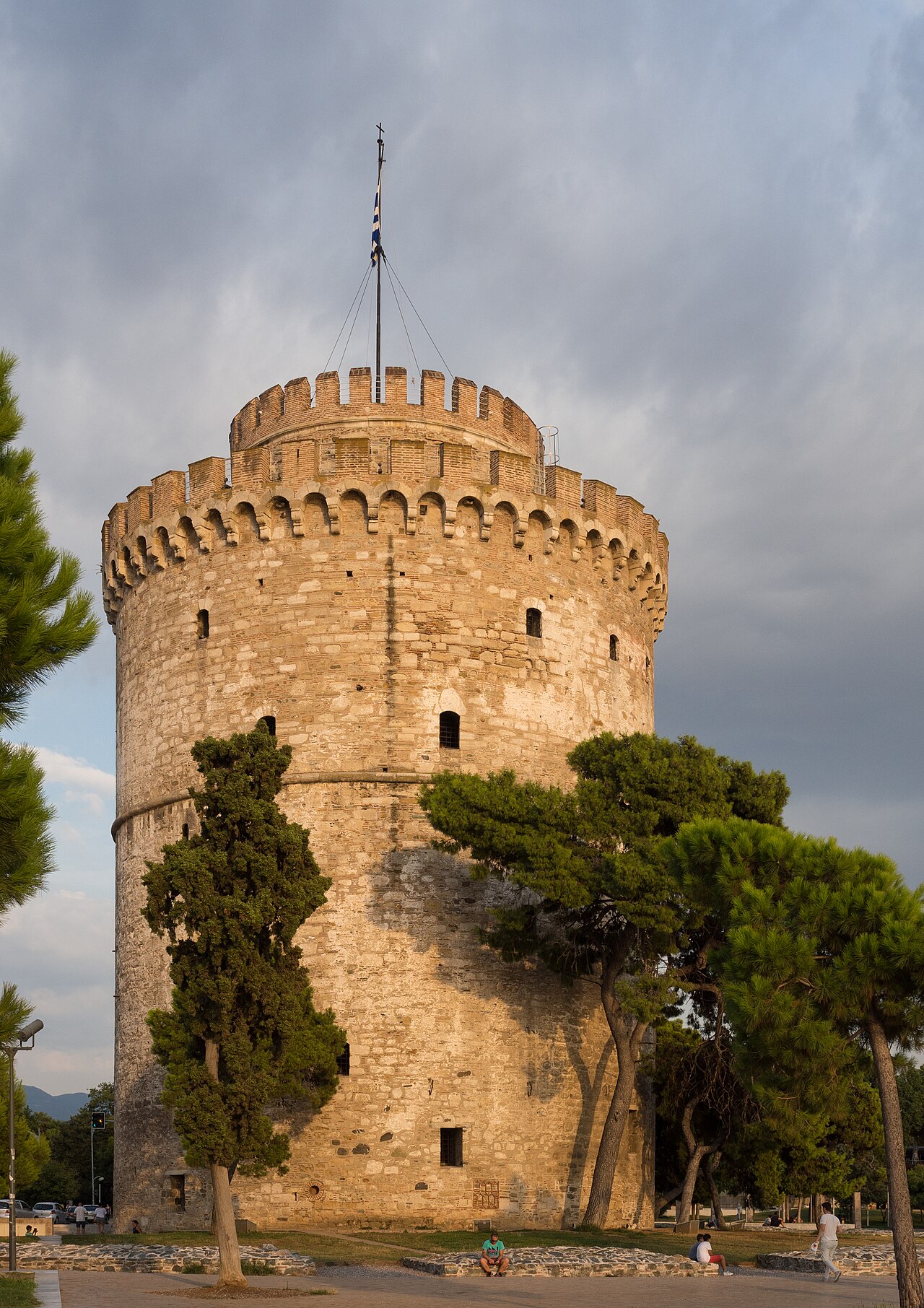White Tower of Thessaloniki — Greece castle