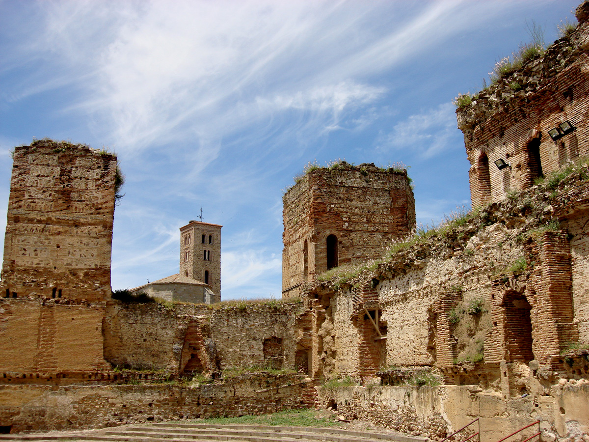 Buitrago del Lozoya Castle — Spain castle