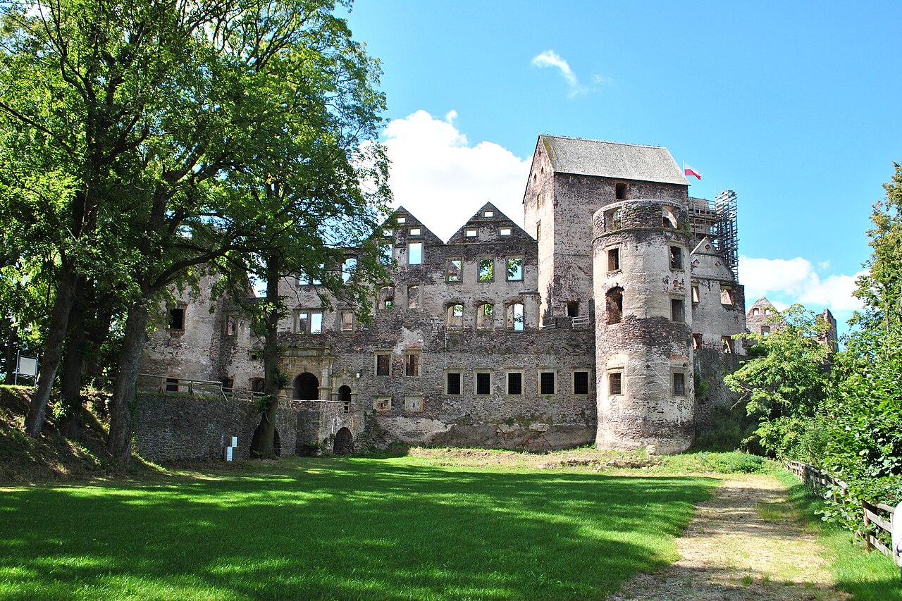 Świny — Poland castle