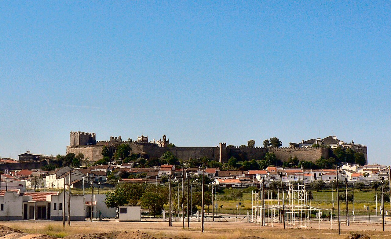 Serpa Castle — Portugal castle