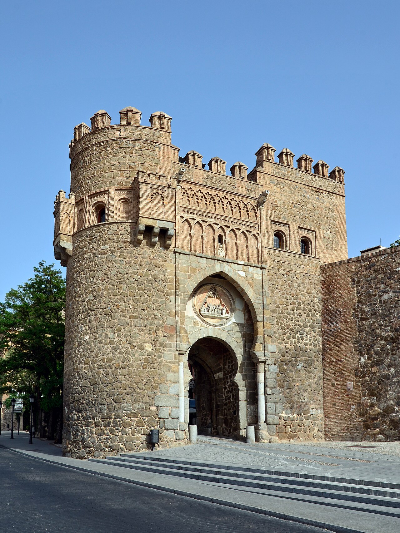 Puerta del Sol (Toledo) — Spain castle