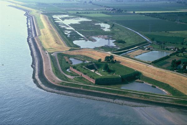Ellewoutsdijk Fort — Netherlands castle