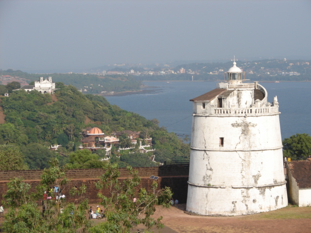 Fort Aguada — India castle