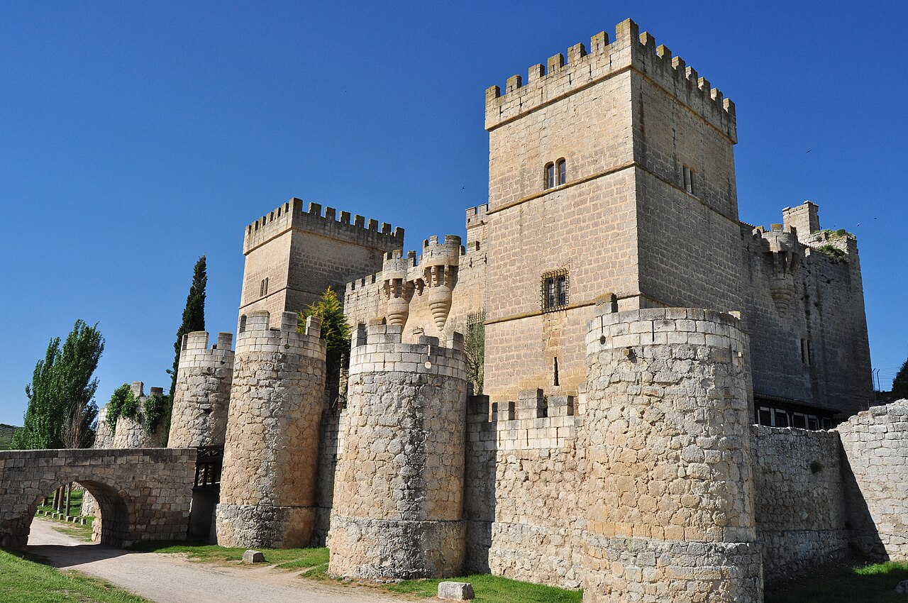 Castle of Ampudia — Spain castle