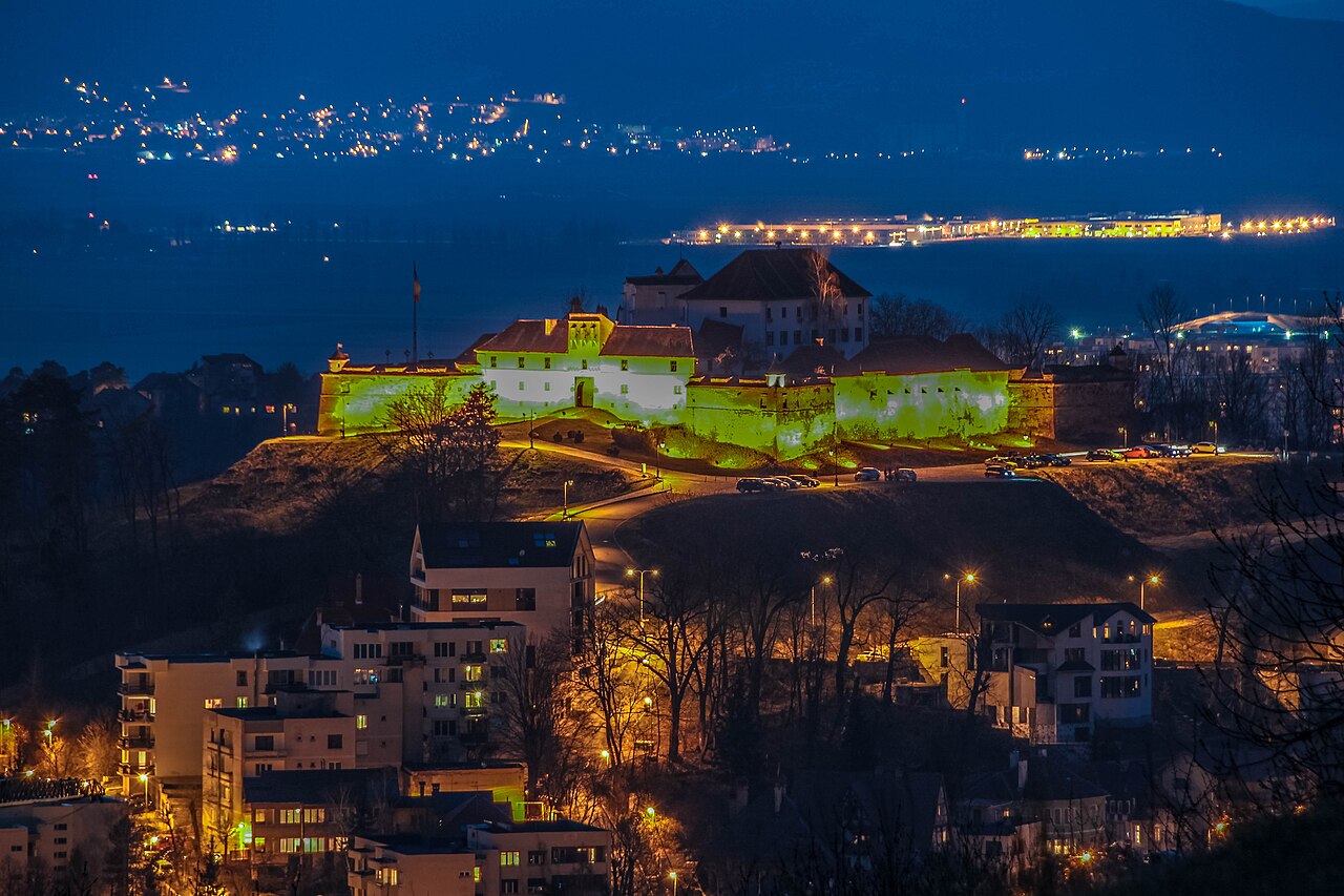 Brașov Fortress — Romania castle