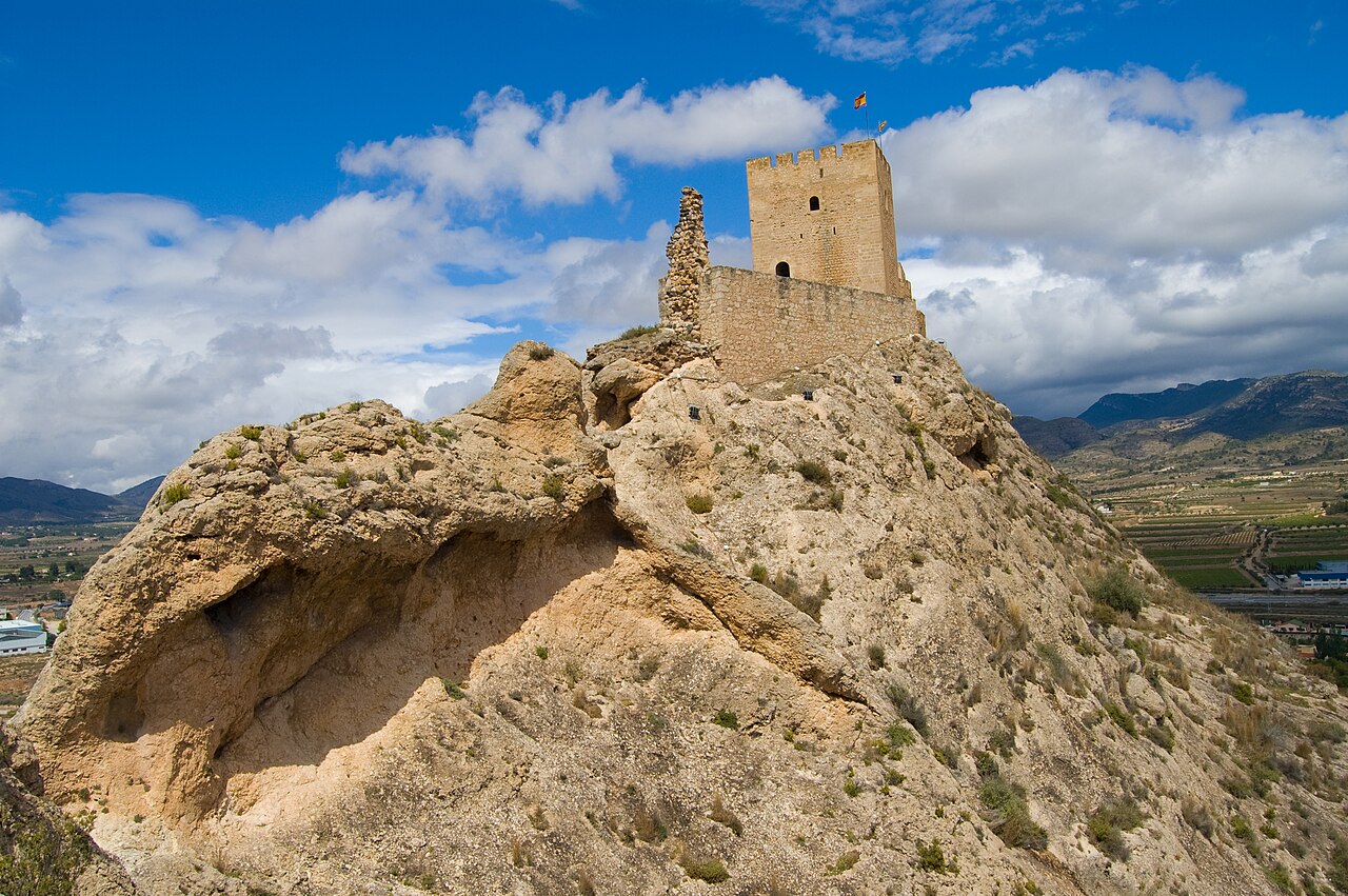 Sax Castle — Spain castle