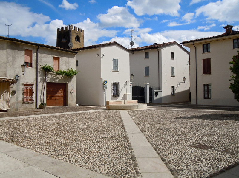 Castelvecchio (Castel Goffredo) — Italy castle
