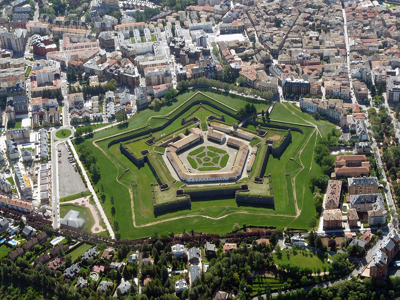 Citadel of Jaca — Spain castle