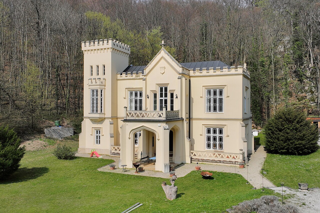Schloss Merkenstein — Austria castle