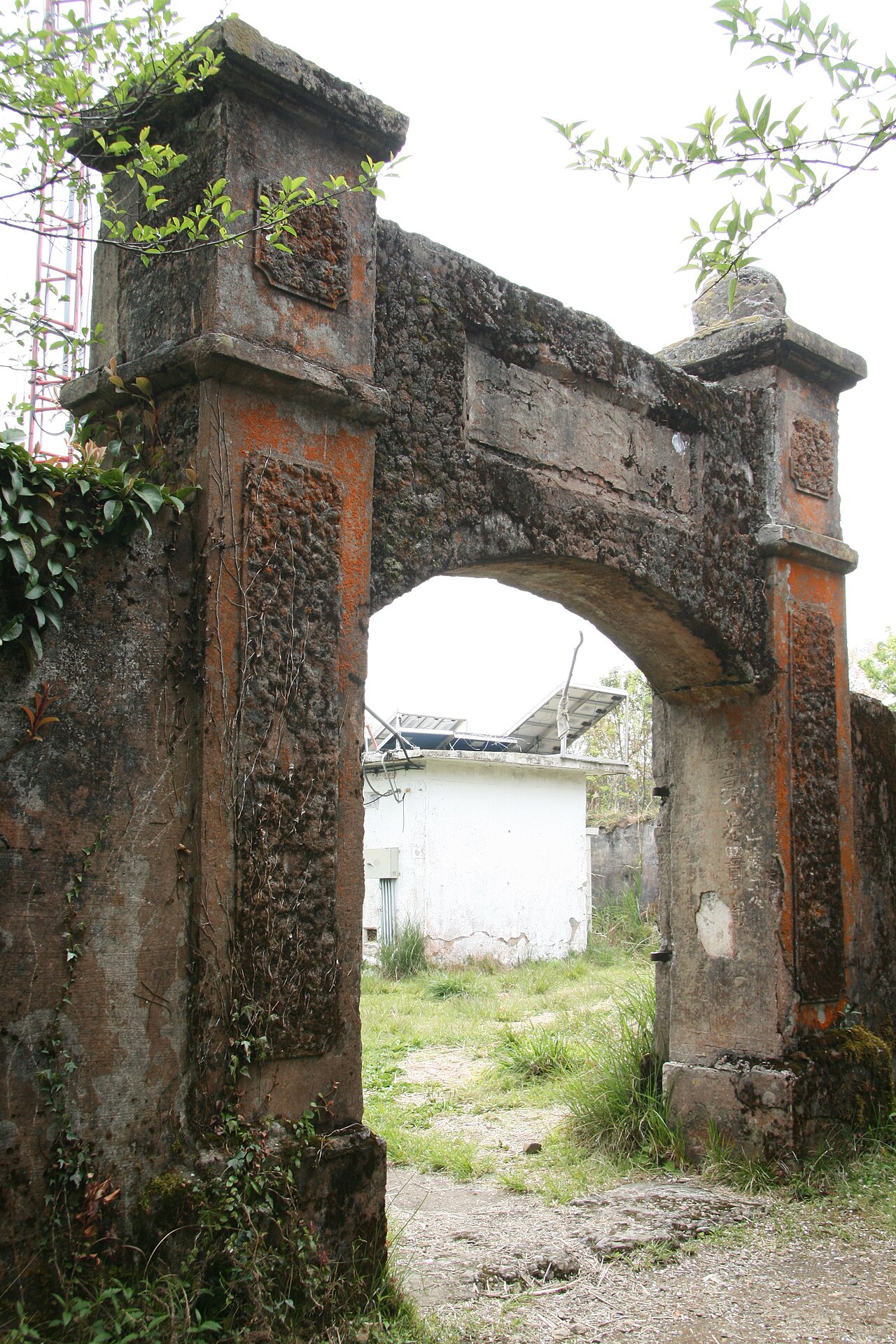 Tapung Old Fort — Taiwan (Province of China) castle