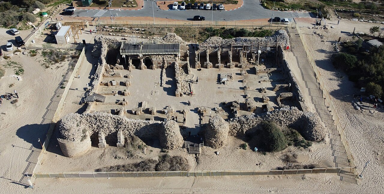 Ashdod-Sea Fortress — Israel castle