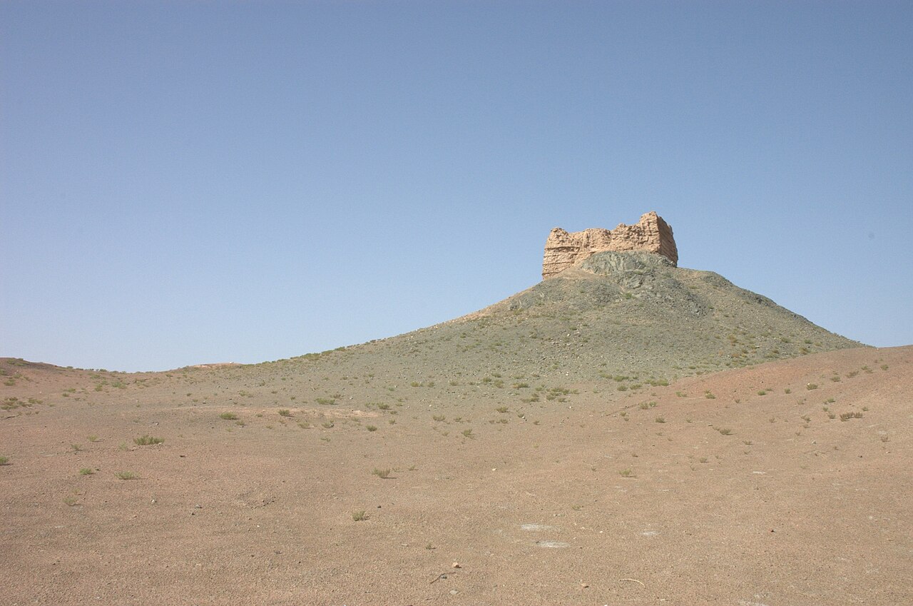 Yangguan — China castle