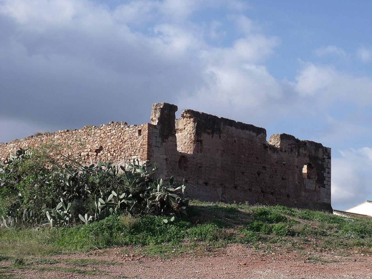 Petrés Castle — Spain castle