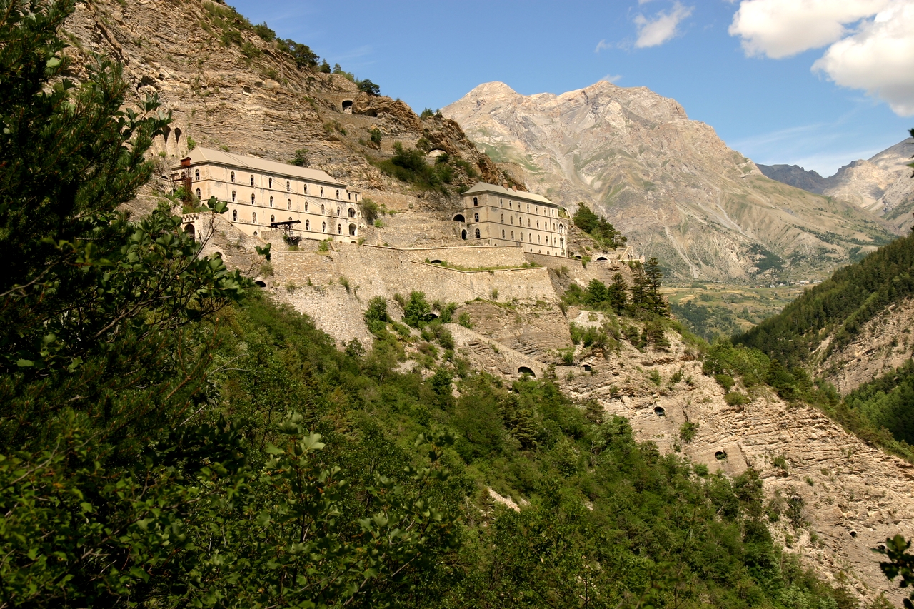 Fort de Tournoux — France castle