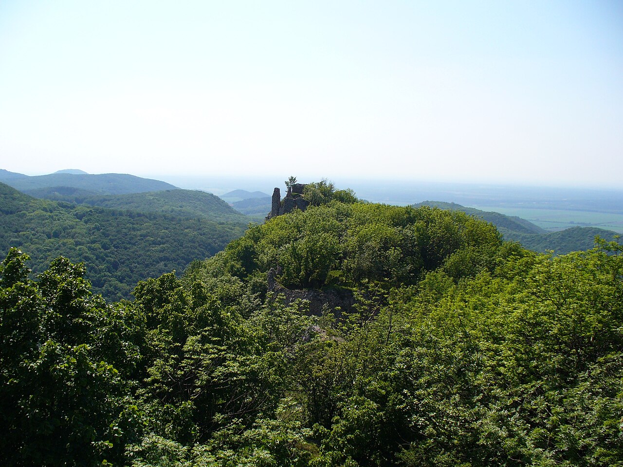 Ostrý Kameň Castle — Slovakia castle