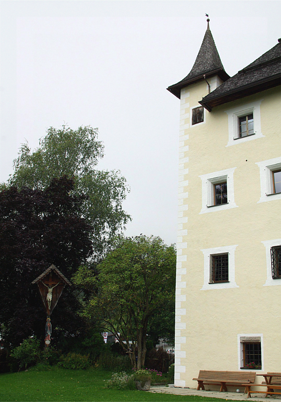 Castle Saalhof — Austria castle