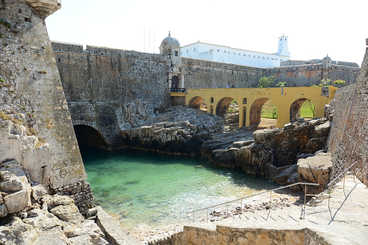 Peniche Fortress — Portugal castle