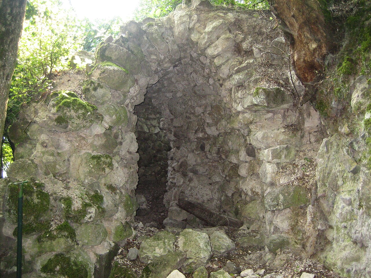 Blh Castle Ruins — Slovakia castle