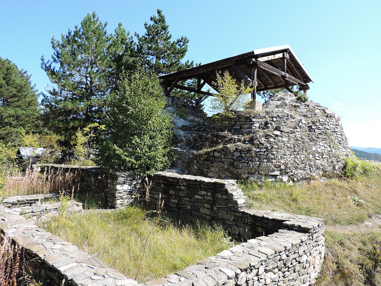 Tsepina — Bulgaria castle