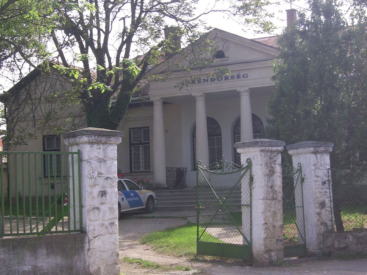 Gődény Castle, Balkány — Hungary castle