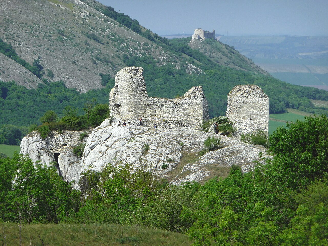 Sirotčí hrádek — Czechia castle