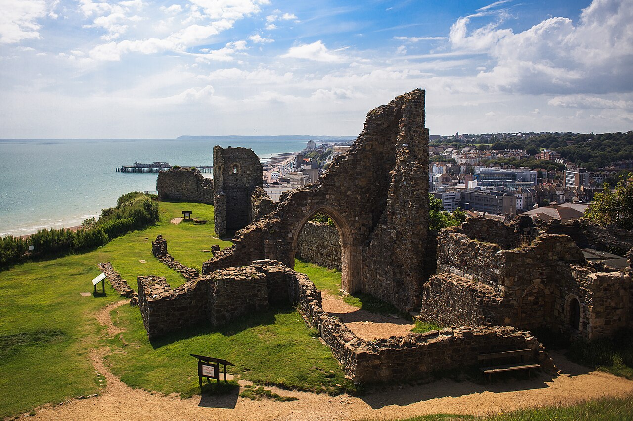 Hastings Castle — United Kingdom of Great Britain and Northern Ireland castle