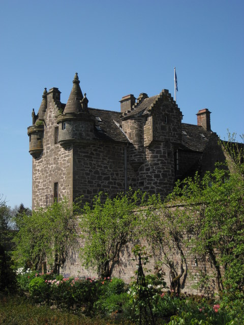 Gardyne Castle — United Kingdom of Great Britain and Northern Ireland castle