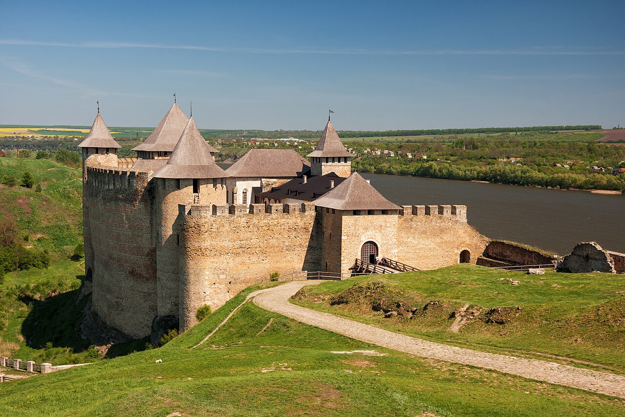 Chotyn Castle — Ukraine castle